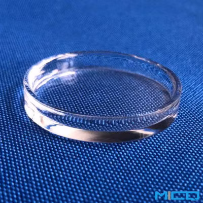 Maßgeschneiderte Laborgeräte aus Quarzglas