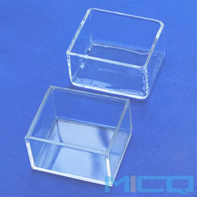 Maßgeschneiderte Laborgeräte aus Quarzglas